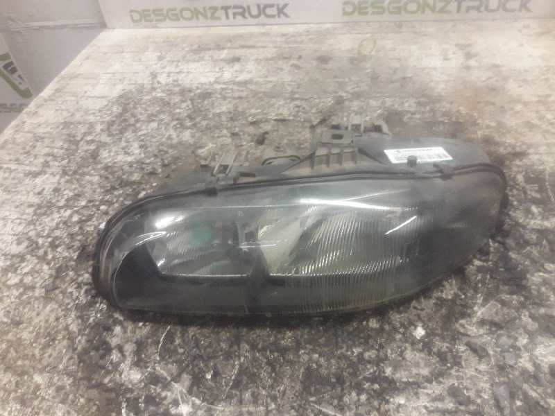 Recambio de faro izquierdo para fiat brava (182) jtd 105 / 100 clima referencia OEM IAM   