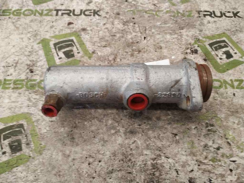 Recambio de bombin freno para iveco eurocargo tector referencia OEM IAM 22890 BOSCH FC1B