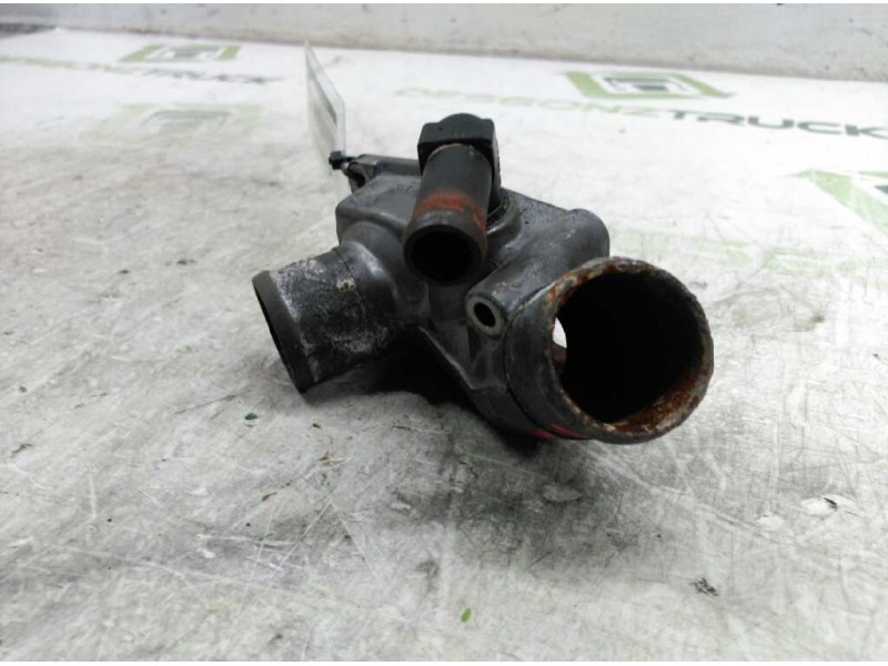 Recambio de cuerpo termostato para opel astra g berlina 2.0 dti referencia OEM IAM 2503185  