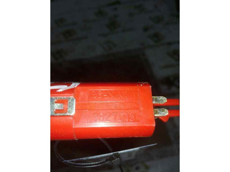 Recambio de warning para scania serie 4 (p/r 164 l) 15.6 diesel referencia OEM IAM 1327015  