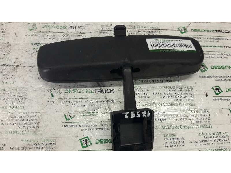 Recambio de espejo interior para toyota carina (t19) 2.0 berlina referencia OEM IAM  PARTE CENTRAL 