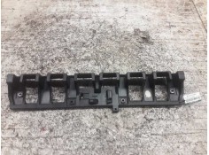 Recambio de soportes paragolpes para volvo c30 d5 r-design referencia OEM IAM 30657221 TRASERO CENTRAL 