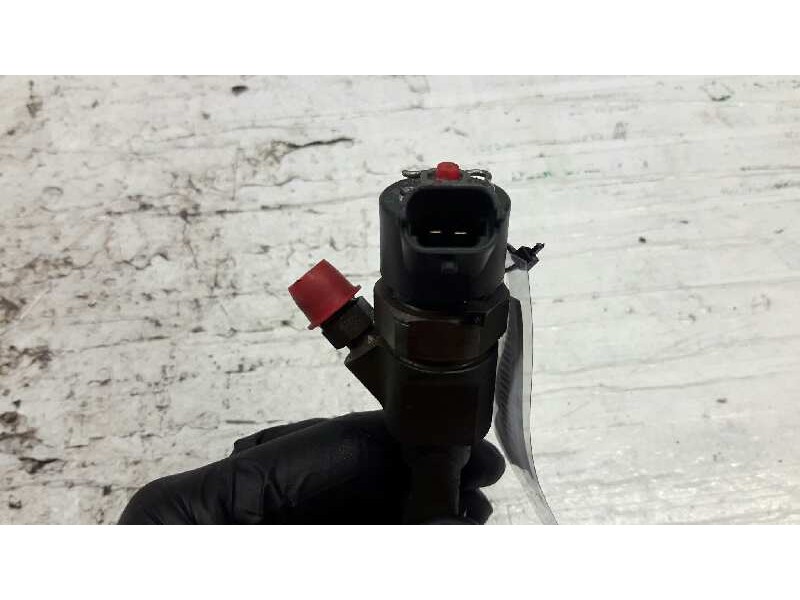 Recambio de inyector para nissan primera berlina (p12) acenta referencia OEM IAM 8200100272  