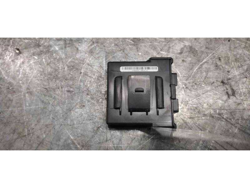 Recambio de modulo electronico para nissan qashqai (j11) acenta referencia OEM IAM 476A0HP00A 1668193B1 24 PINS