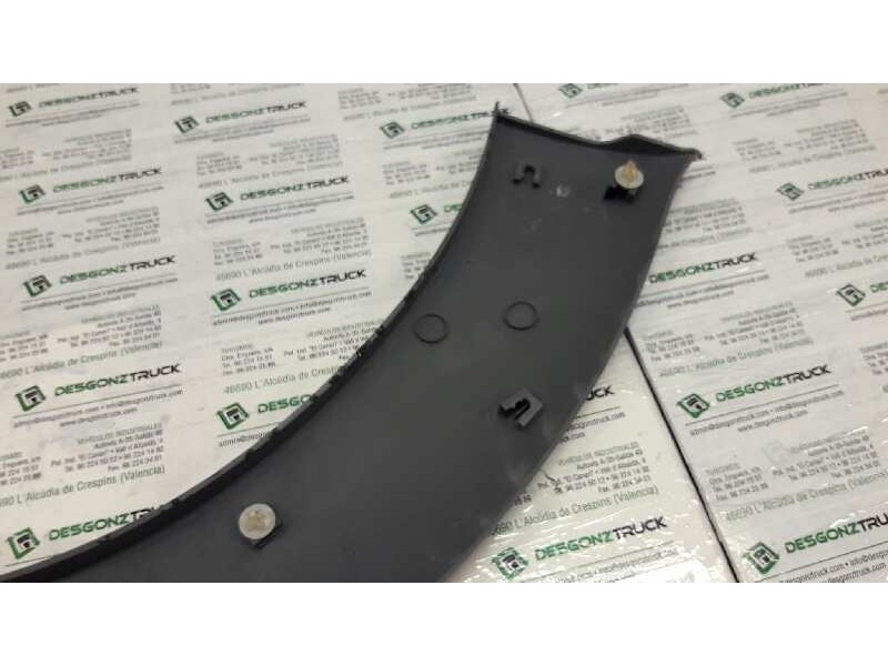 Recambio de aletin delantero derecho para tata safari 1.9 referencia OEM IAM 269981506341  