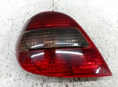 Recambio de piloto trasero izquierdo para toyota avensis berlina (t 22) 2.0 d4-d luna (5-ptas.) referencia OEM IAM   