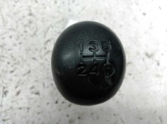 Recambio de pomo palanca cambio para toyota avensis berlina (t 22) 2.0 d4-d luna (5-ptas.) referencia OEM IAM   