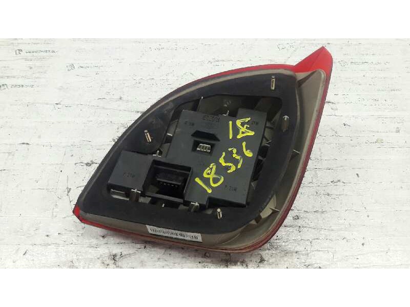 Recambio de piloto trasero izquierdo para ford fiesta berlina básico referencia OEM IAM 96FG13N004BA  