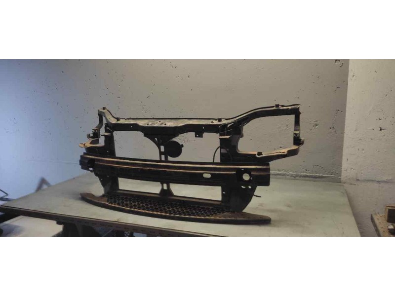 Recambio de panel frontal para hyundai accent (mc) gl referencia OEM IAM   