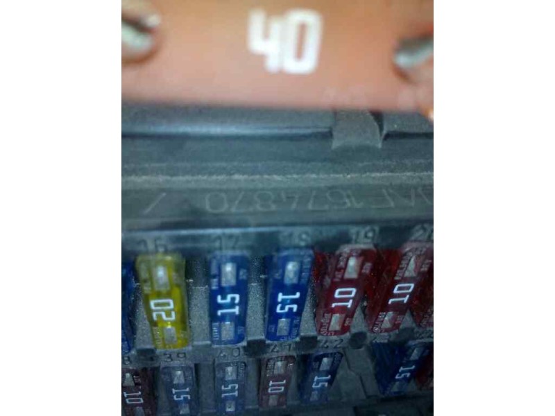 Recambio de caja reles / fusibles para daf serie 95 xf .xxx 12.6 diesel referencia OEM IAM 1674870  