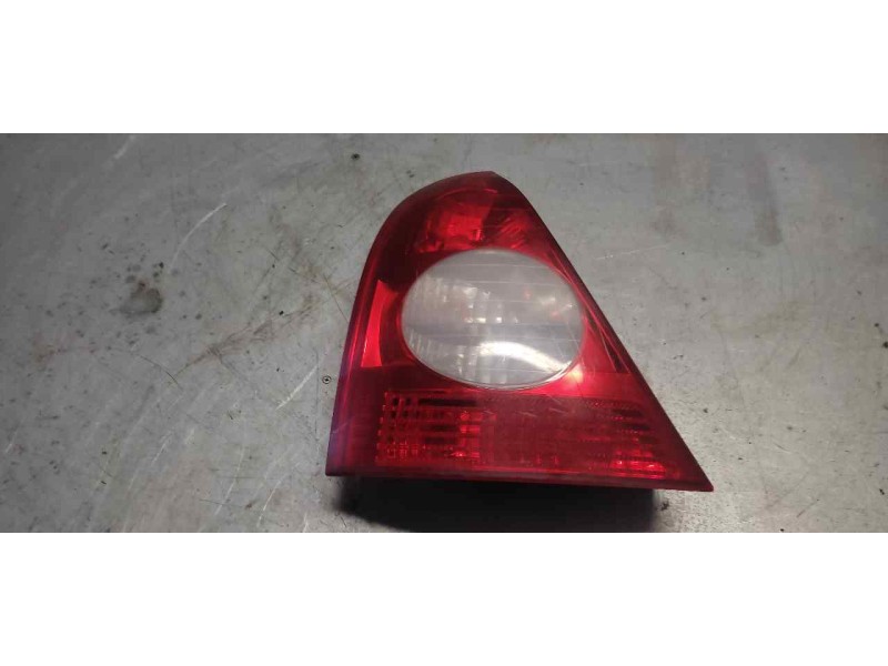 Recambio de piloto trasero izquierdo para renault clio ii fase ii (b/cb0) authentique referencia OEM IAM   