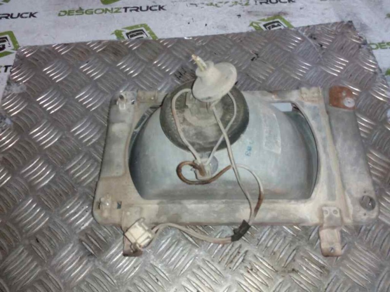 Recambio de faro izquierdo para pegaso trucks ekus 100-40 referencia OEM IAM   