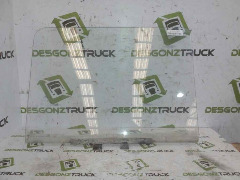 Recambio de luna delantera izquierda para pegaso trucks ekus 100-40 referencia OEM IAM   