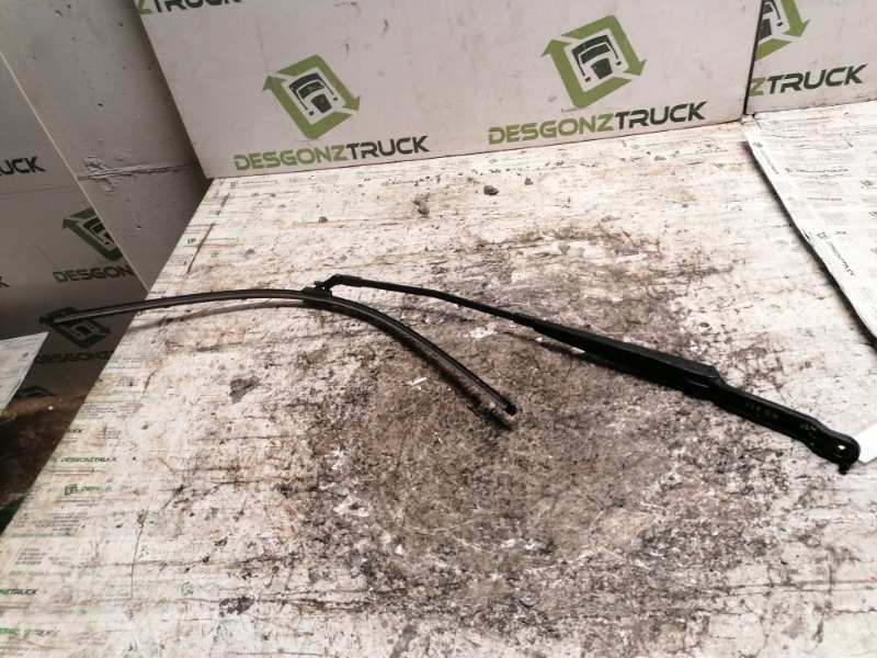 Recambio de brazo limpia delantero izquierdo para renault espace iv (jk0) grand espace initiale referencia OEM IAM 8200014895D  