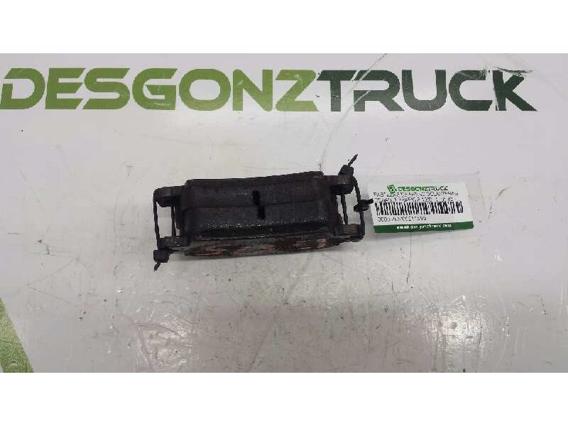 Recambio de pastillas de freno delanteras para renault trafic p 1000 referencia OEM IAM   