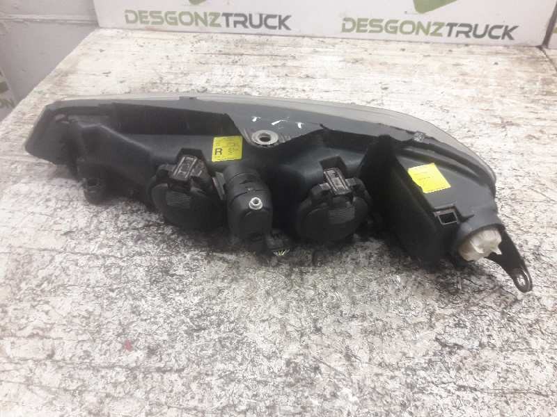 Recambio de faro derecho para peugeot 406 berlina (s1/s2) srdt referencia OEM IAM 0301175002  