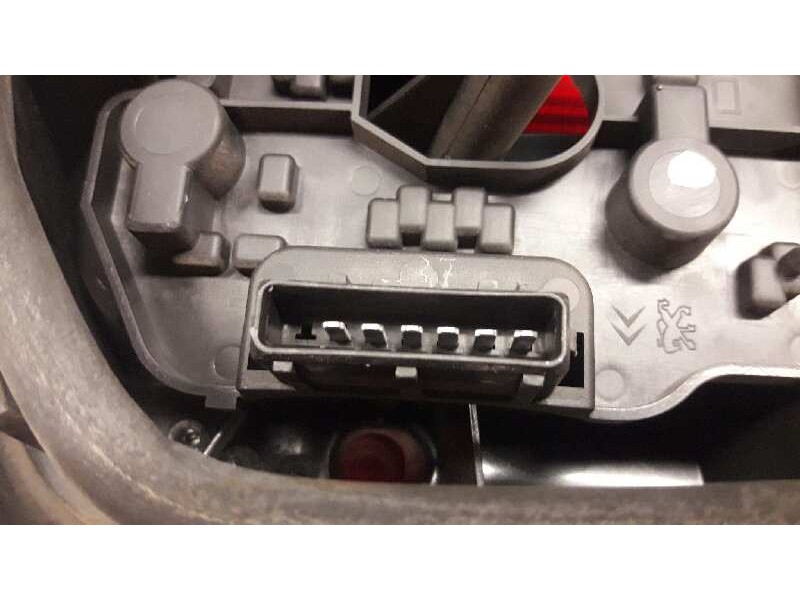 Recambio de piloto trasero derecho para citroën xsara berlina 2.0 hdi exclusive (66kw) referencia OEM IAM   