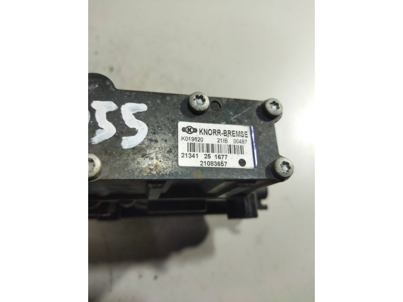 Recambio de valvula aire para renault midlum referencia OEM IAM 21083657 K019820 