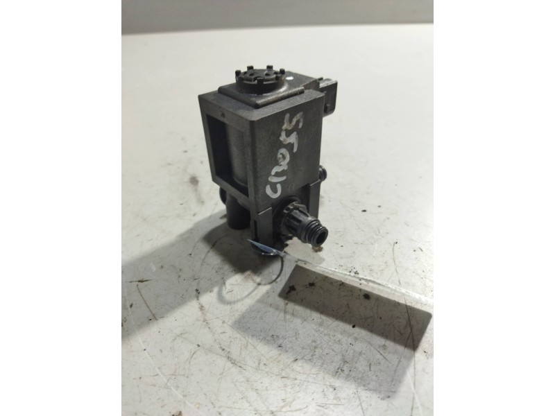 Recambio de valvula aire para renault midlum referencia OEM IAM 23439998  ELECTROVALVULA