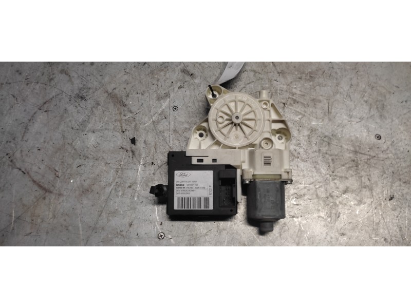 Recambio de motor elevalunas trasero derecho para ford focus berlina (cap) ghia referencia OEM IAM 981537103 0130822218 