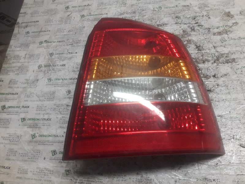 Recambio de piloto trasero derecho para opel astra g berlina comfort referencia OEM IAM   