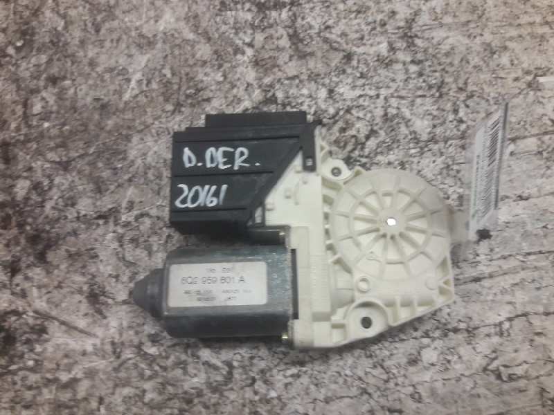 Recambio de motor elevalunas delantero derecho para seat ibiza (6l1) cool referencia OEM IAM 6Q2959801A 104383101 26 PINS