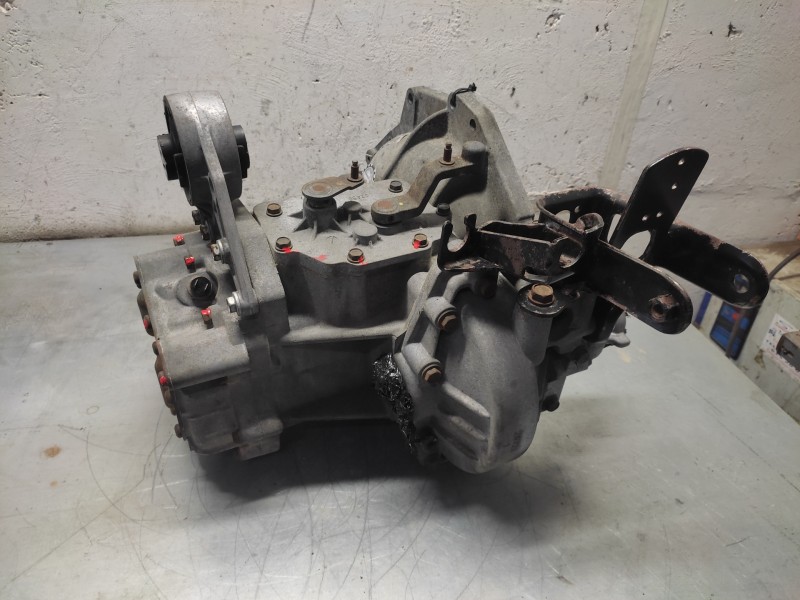 Recambio de caja cambios para chrysler voyager (rg) 2.5 crd executive referencia OEM IAM T850 4641928AF 