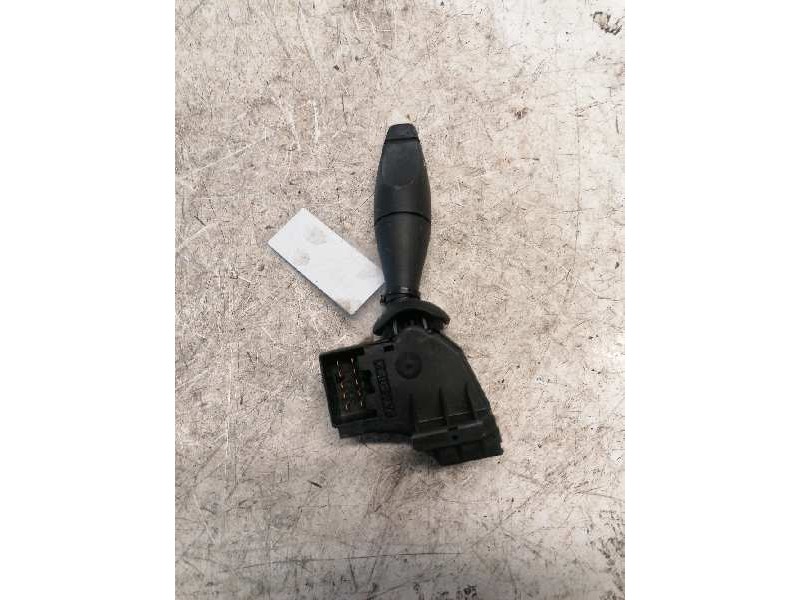Recambio de mando limpia para ford focus berlina (cak) ambiente referencia OEM IAM 98AG17A553CC 10 PINS 