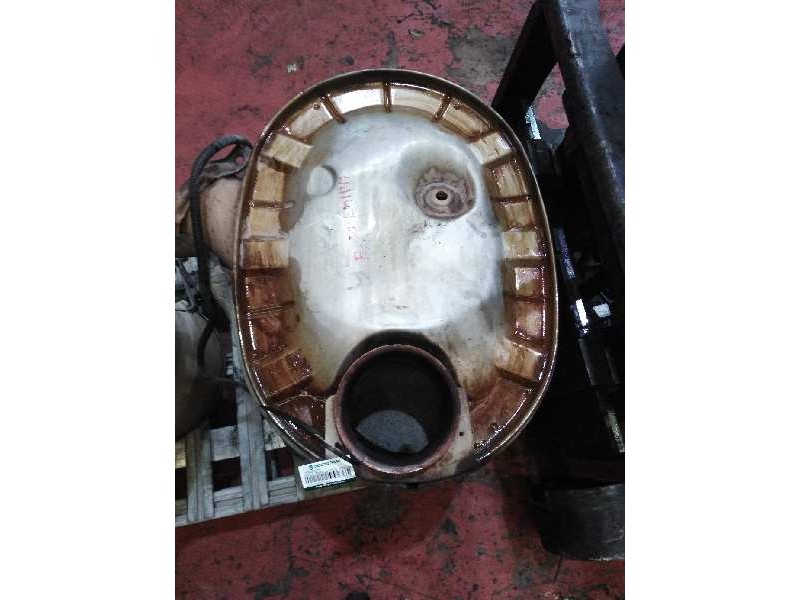 Recambio de catalizador para renault premium route 2006 fas 4x2 larga distancia referencia OEM IAM 7420894956  