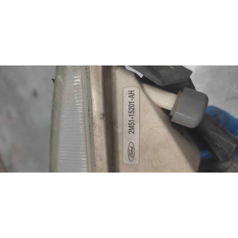 Recambio de faro antiniebla izquierdo para ford focus berlina (cak) 1.6 16v cat referencia OEM IAM 2M5115201AH  