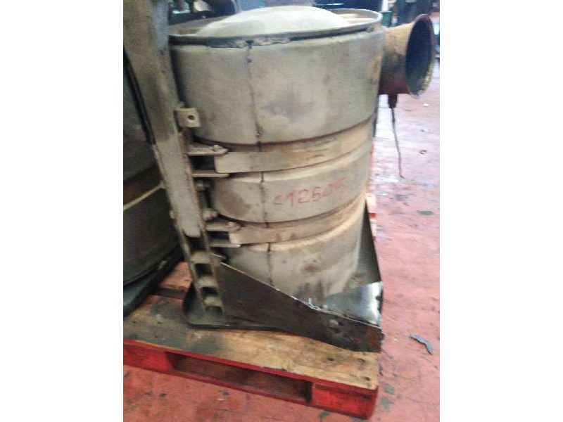 Recambio de catalizador para renault magnum ab 2005 referencia OEM IAM 7420579353  