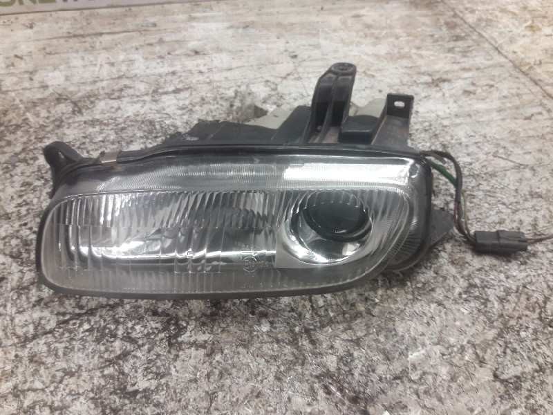 Recambio de faro izquierdo para mazda 323 berlina c/f/s (ba) 1.5 f glx referencia OEM IAM   
