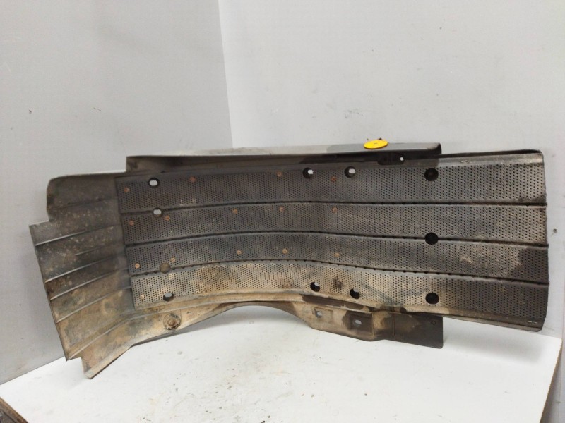 Recambio de guardabarros delantero izquierdo para iveco stralis (ad/at) 7.8 diesel referencia OEM IAM   