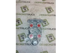 Recambio de valvula aire para iveco trucks stralis as 190s48 referencia OEM IAM ZB4587 K012243 VALVULA CUADRUPLE PROTECCIO CIRCU
