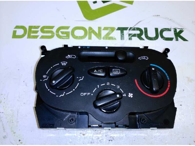 Recambio de mando calefaccion / aire acondicionado para peugeot 206 berlina xt referencia OEM IAM 10689-01  