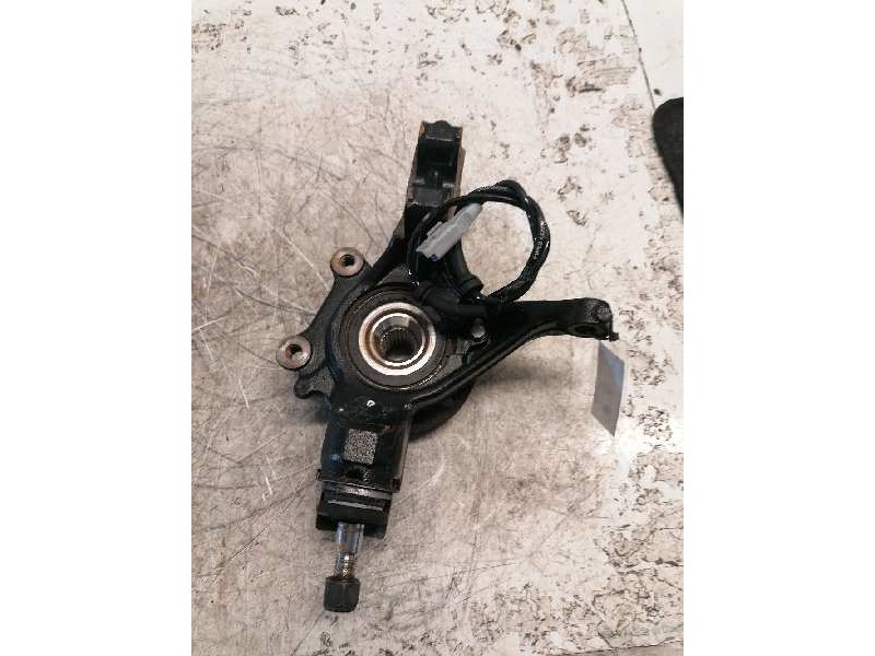 Recambio de mangueta delantera derecha para peugeot 308 sw sport referencia OEM IAM   