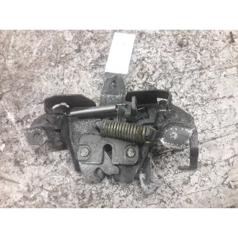 Recambio de cerradura capot para mitsubishi l 200 (k6/7) 2500 td american spirit (4-ptas.) referencia OEM IAM   