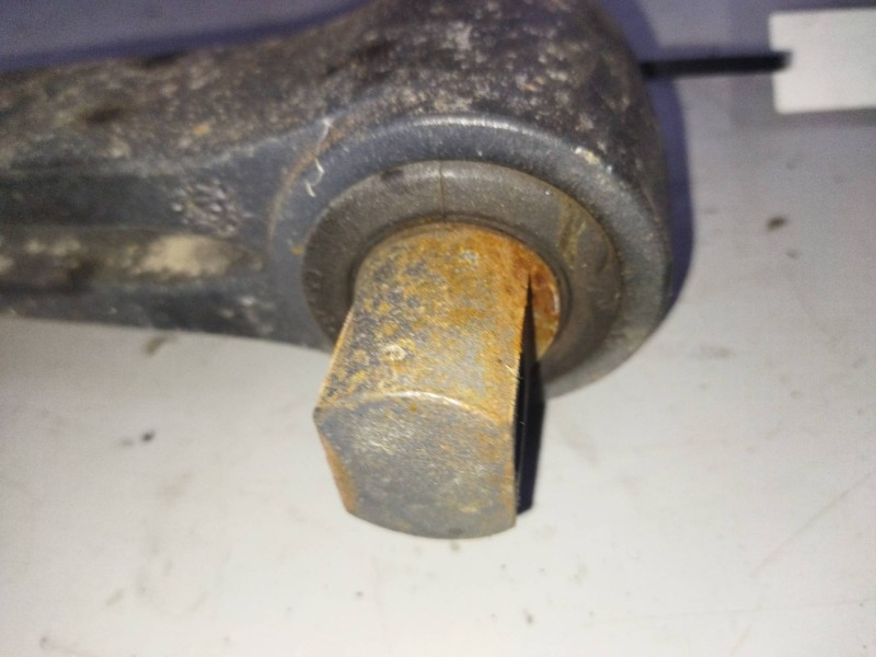 Recambio de tirante trasero derecho para renault midlum referencia OEM IAM   