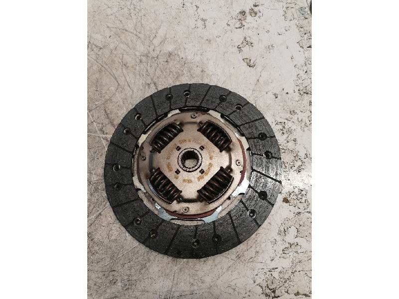 Recambio de kit embrague para peugeot 308 sw sport referencia OEM IAM 1878005041  