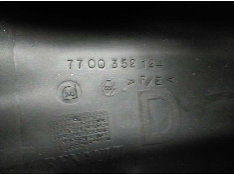 Recambio de puntera paragolpes trasera derecha para opel movano chasis - volquete, medio 3.5t referencia OEM IAM 7700352124  