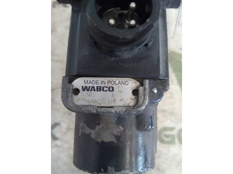 Recambio de valvula aire para iveco trucks stralis ad 190s43 referencia OEM IAM 4721950550  ELECTRO VALVULA ABS