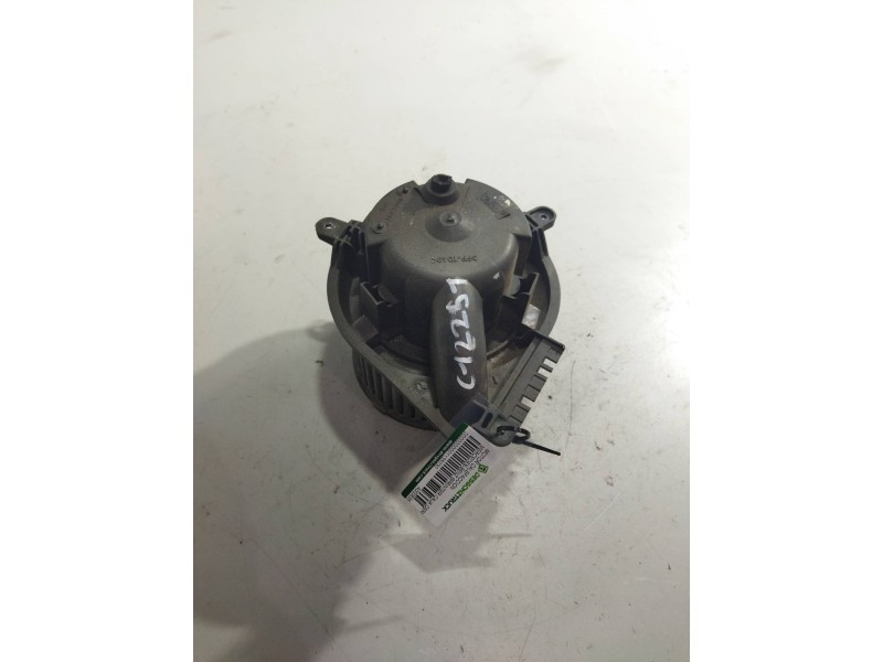 Recambio de motor calefaccion para mercedes-benz sprinter (w901,w904) caja cerr. referencia OEM IAM A0008352285  