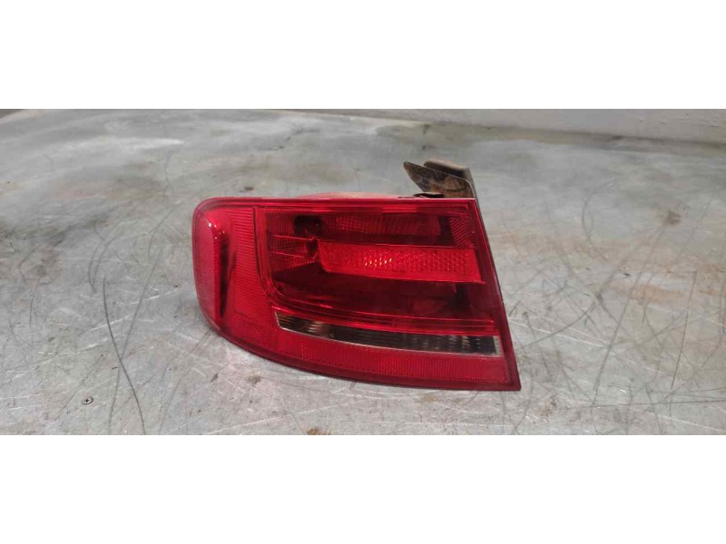 Recambio de piloto trasero izquierdo para audi a4 ber. (b8) básico referencia OEM IAM 8K5945095D  