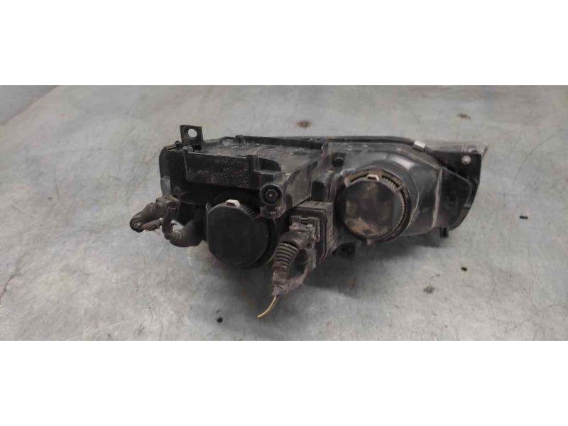 Recambio de faro derecho para alfa romeo 156 1.8 16v cat referencia OEM IAM 086671106R  