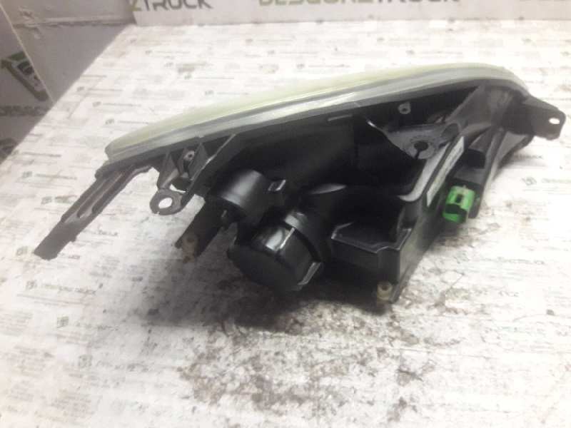 Recambio de faro izquierdo para ford fiesta (cbk) ambiente referencia OEM IAM  7 PINS 