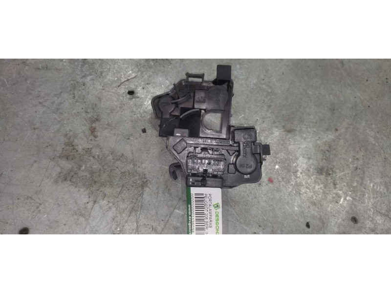 Recambio de portalamparas para peugeot 206 berlina x-line referencia OEM IAM   5 PINS