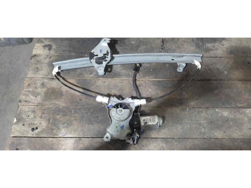 Recambio de elevalunas delantero derecho para nissan primera berlina (p11) 2.0 navigation referencia OEM IAM 400600T3  