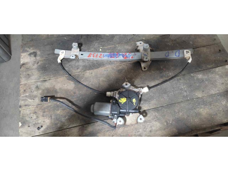 Recambio de elevalunas delantero derecho para nissan primera berlina (p11) 2.0 navigation referencia OEM IAM 400600T3  