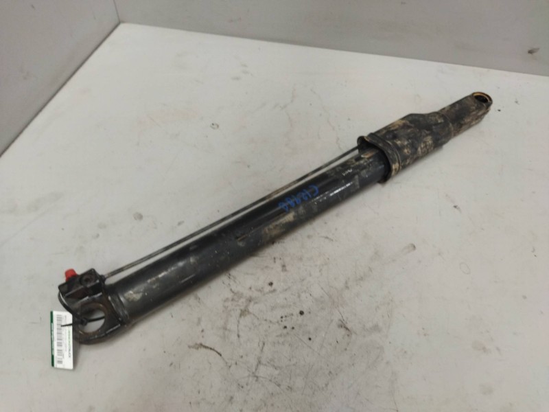 Recambio de brazo elevacion cabina para iveco stralis (ad/at) 7.8 diesel referencia OEM IAM 500370651  