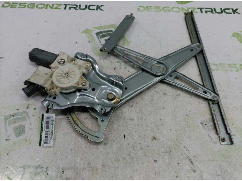 Recambio de elevalunas delantero derecho para toyota avensis wagon (t25) 2.0 d-4d executive referencia OEM IAM 6981005050  
